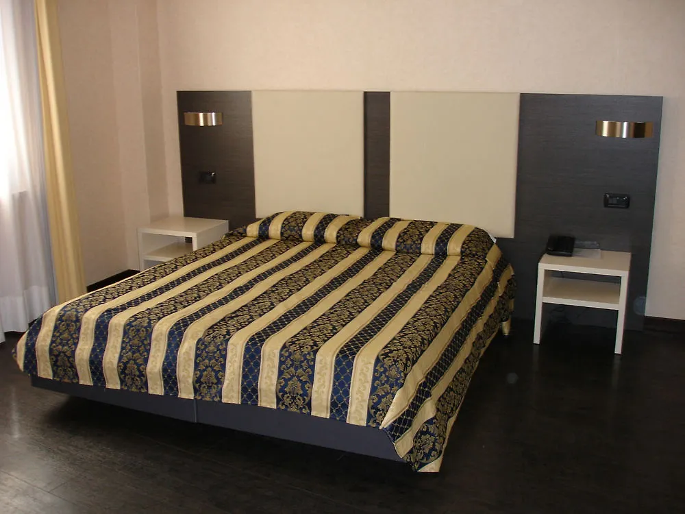 Alfred Hotels Monaco - Ex Forum - Hotel Renove Beausoleil