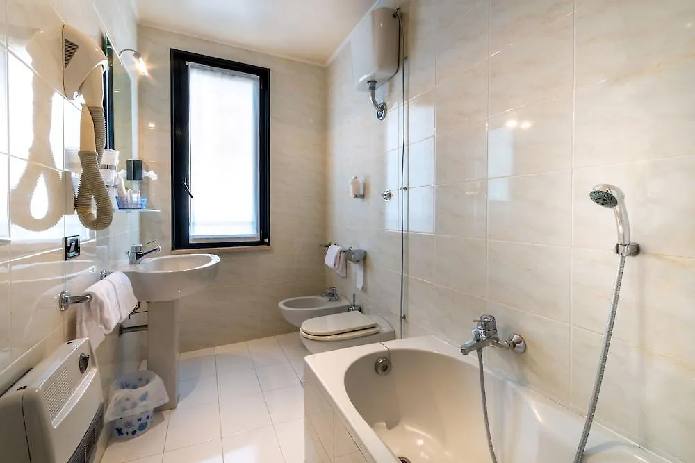 Alfred Hotels Monaco - Ex Forum - Hotel Renove Beausoleil