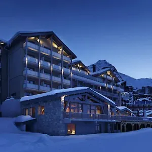 **** Hotel Marielle França