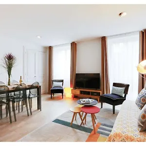 https://apartments-centre-at-home.fr-paris.fr
