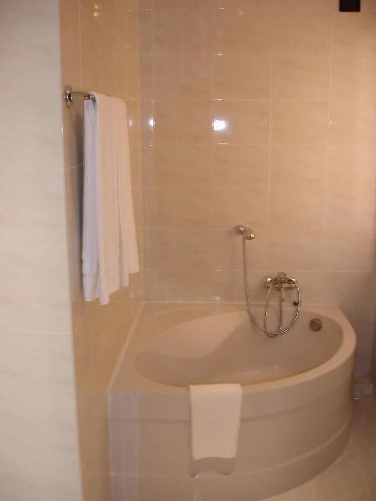 Alfred Hotels Monaco - Ex Forum - Hotel Renove Beausoleil