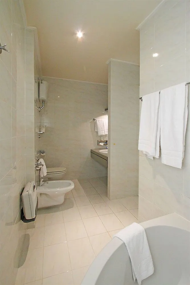 Alfred Hotels Monaco - Ex Forum - Hotel Renove Beausoleil France